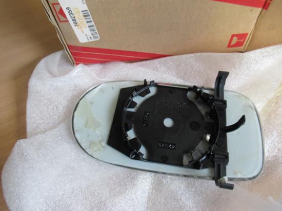 7082359 Spiegelglas linkerzijde