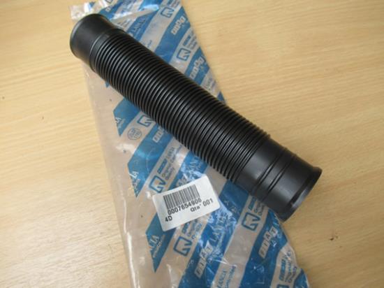 7654906 Slang voor luchtfilterhuis