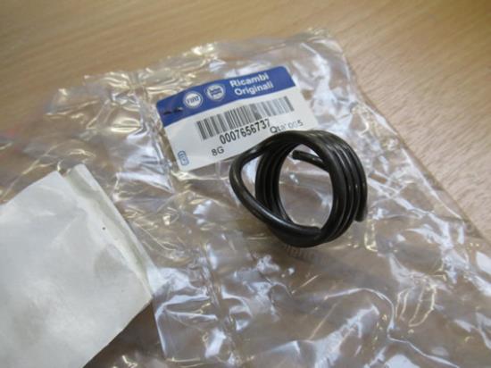 7656737 Veer voor uitlaat