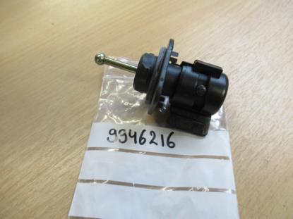 9946216 Koplamp versteller