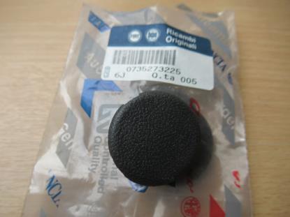 735273225 Plug linkerzijde