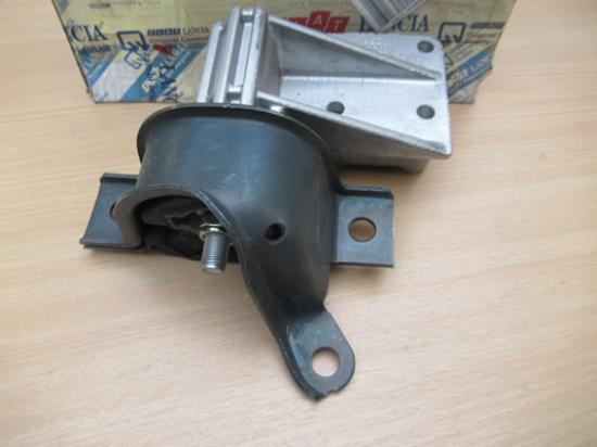 46528854 Motorsteun automatische versnellingsbak