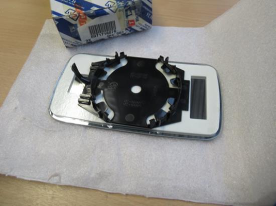 71716076 Spiegelglas rechterzijde