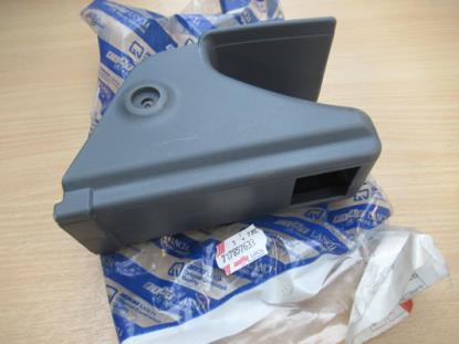 717857633 Sierstuk stoelrail