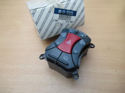 735297542 Bedieningspaneel