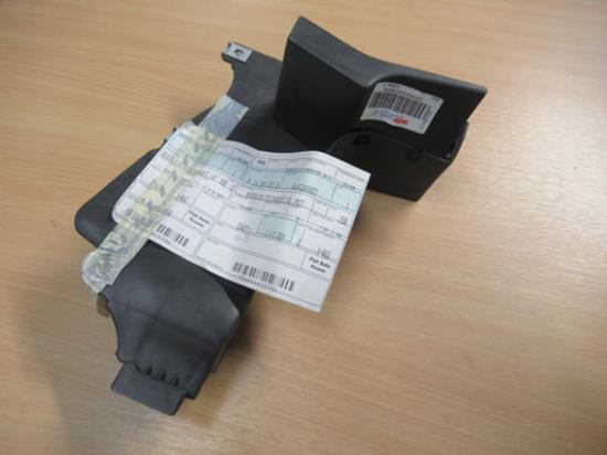 46420802 Beugel bumper rechtsachter