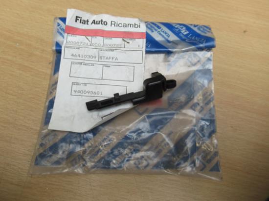 46410309 Beugel geleiding dakraam linkerzijde