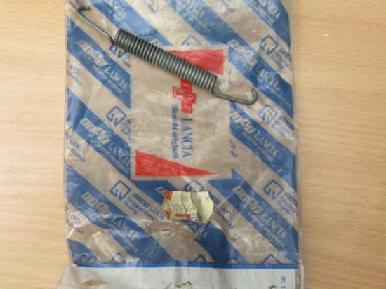 4379664 Veer achterremmen