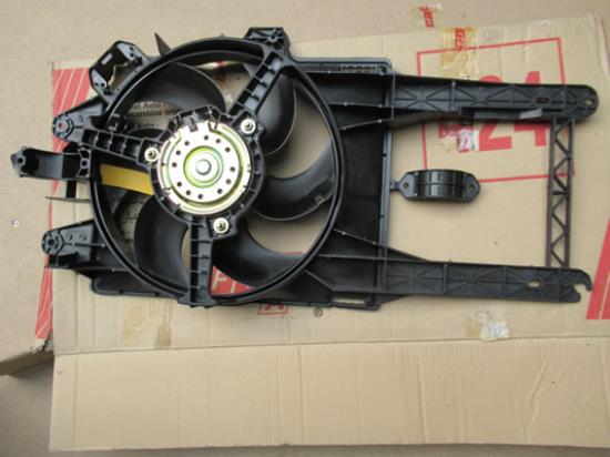 46834588 Koelventilator