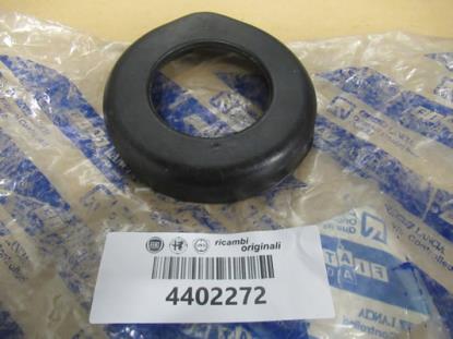 4402272 Voorvering isolatiering