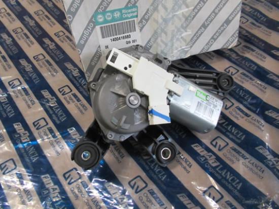 1400416980 Ruitenwissermotor achterzijde