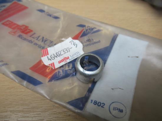 46402339 Bus spruitstuk