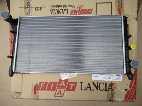 51764957 Radiateur 1.4