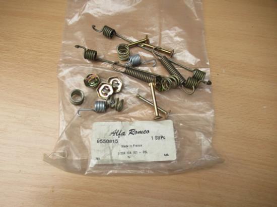 9550815 Remmenkit trommelrem achterzijde