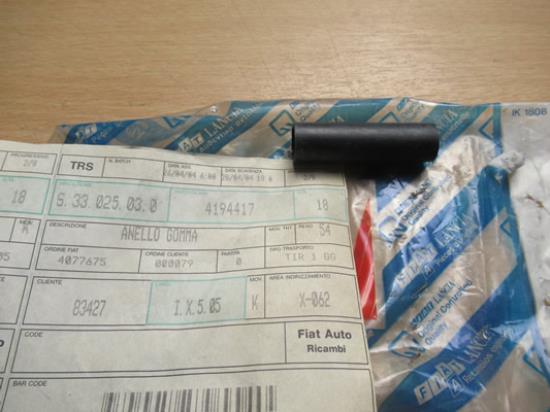 4194417 Bus rubber voor handrem