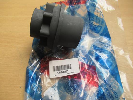 7632025 Brandstofpomp houder