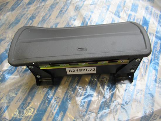 82487672 Airbag passagierszijde