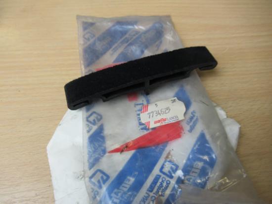 7734625 Rubber deur zijkant voor