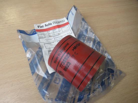 7735527 Slang naar de turbo