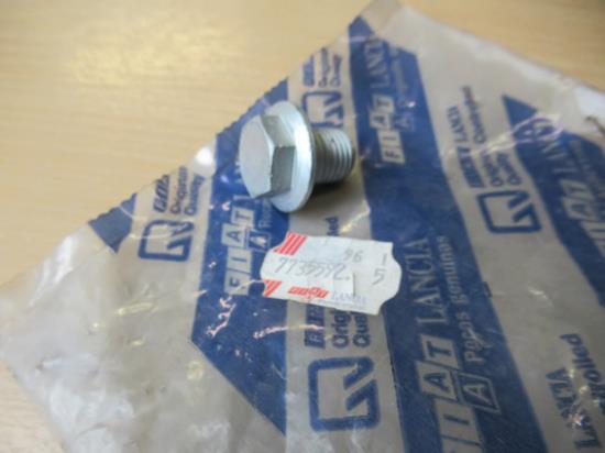 7735592 Plug oliepan