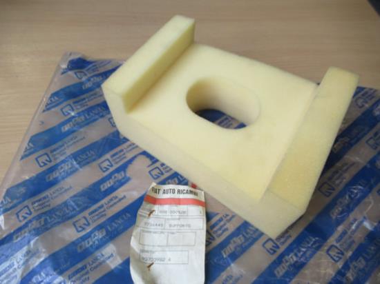 7736445 Steun middenconsole