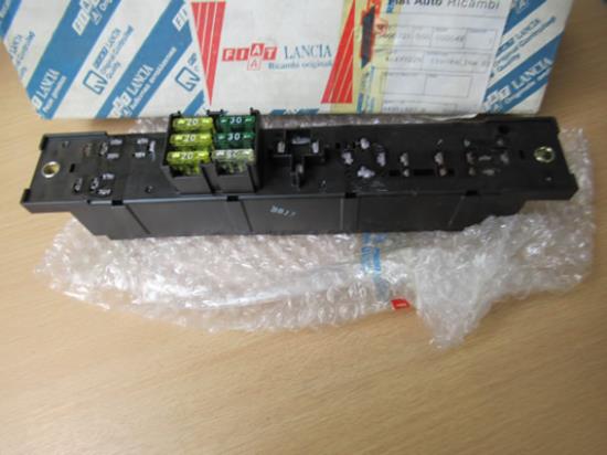 46477229 Zekeringkast