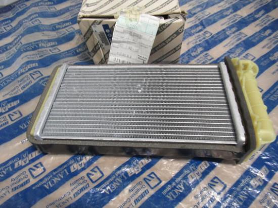 46722546 Kachelradiateur