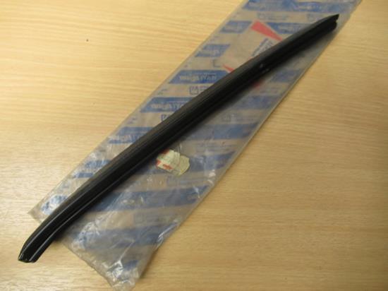 46730433 Pakking kap linkerzijde