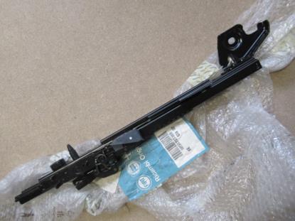 55703389 Geleider voorstoel rechts binnenkant