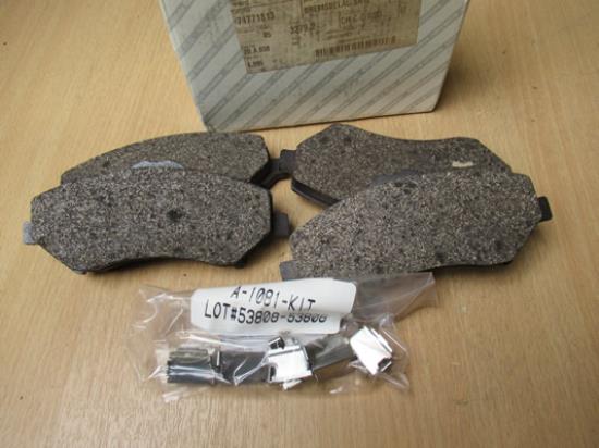 71771813 Remblokset voorzijde