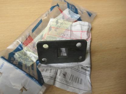 46724753 Plaatje dashboardkastje