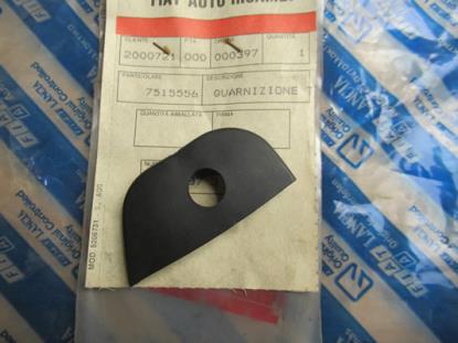 7515556 Pakking rechterzijde