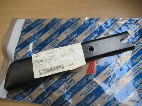 7531062 Beugel achterbumper linkerzijde