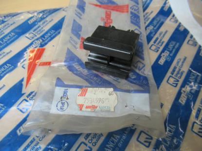 7534596 Geleiding bumper