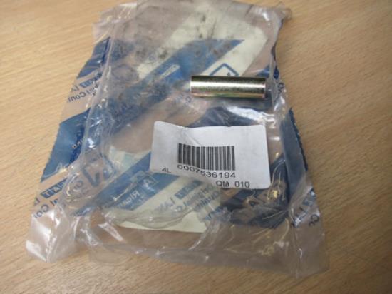 7536194 Afstandstuk versnelling