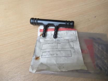 7536195 Aansluiting remmen