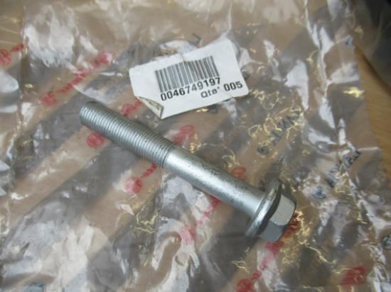 46749197 Bout M12x83