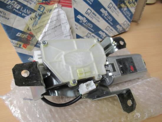 46752717 Ruitenwissermotor achterzijde