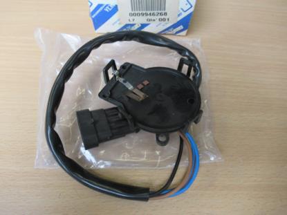 9946268 Schakelaar ruitenwissermotor voorzijde