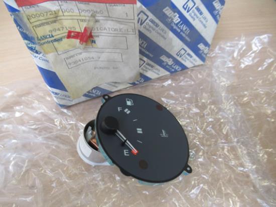 9947195 Brandstofniveaumeter dashboard