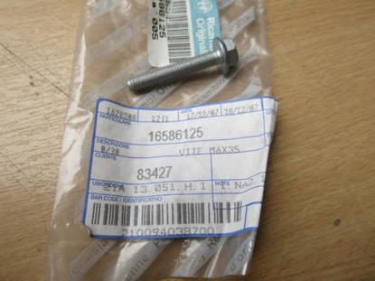 16586125 Bout M6x35