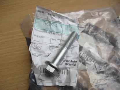 16587724 Bout M10x55