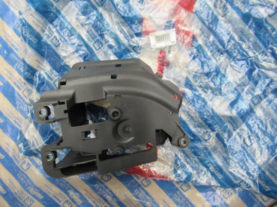 46757376 Steun voor zekeringkast