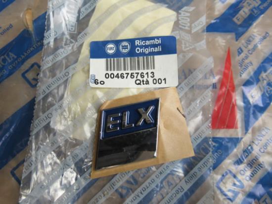 46757613 Embleem ELX achterkant