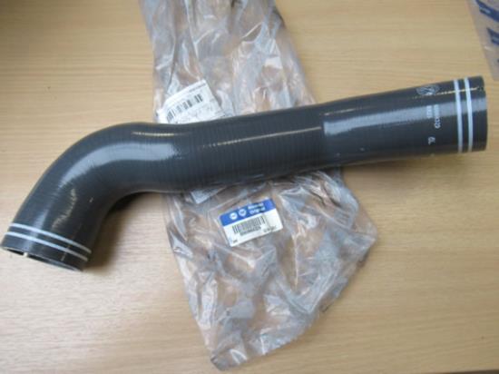 60668329 Intercoolerslang