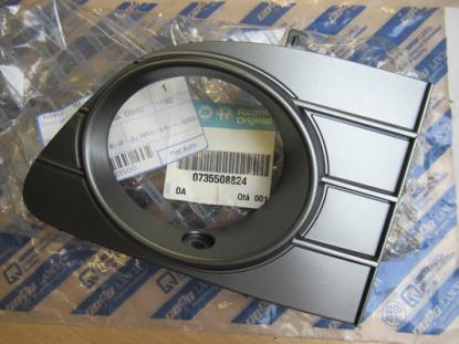 735508824 Sierstuk voorbumper mistlamp linkerzijde