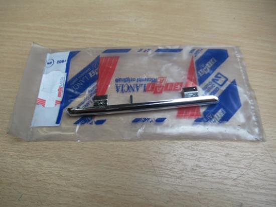 7738855 Sierstuk grille