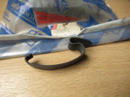 4064928 Veer voor luchtfilter