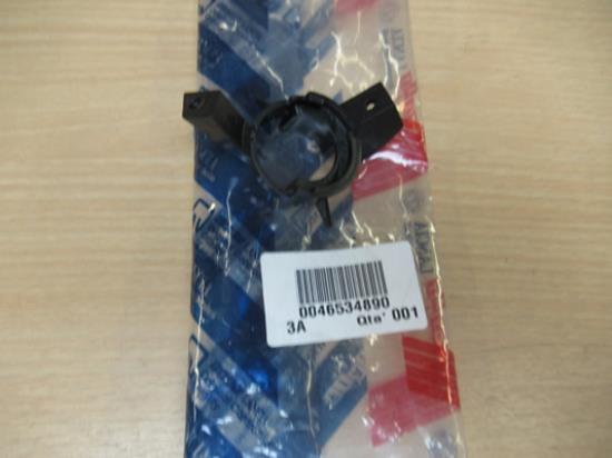 46534890 Klem rechts raamstijl