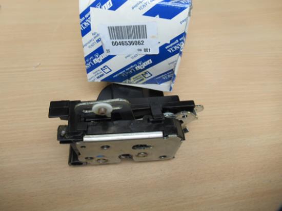 46536062 Portierslot linker voorzijde
